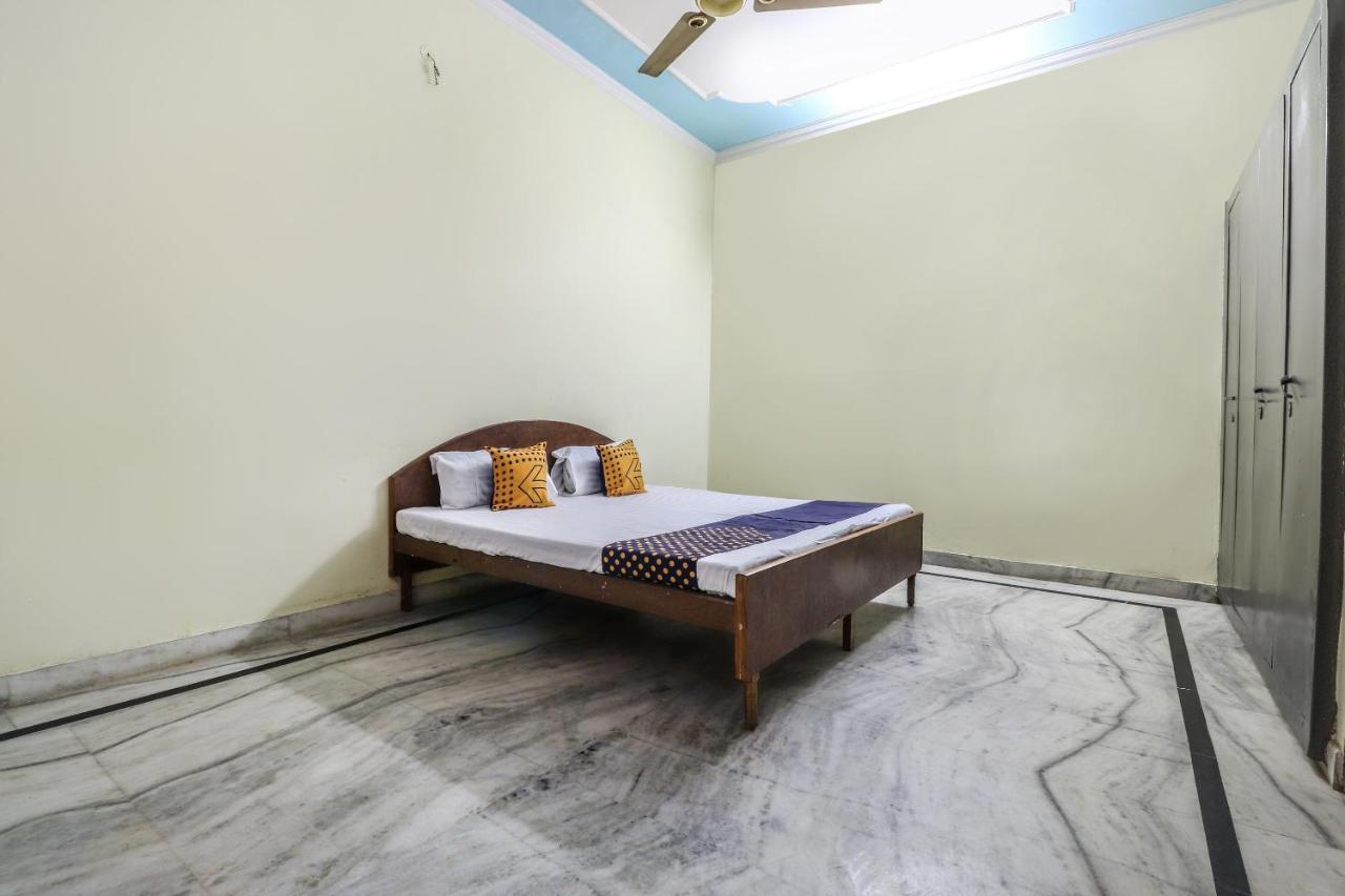 Spot On 70311 Rangoli Palace Lucknow Exterior photo